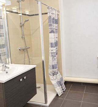  Appartement à louer 2 pièces 41 m²