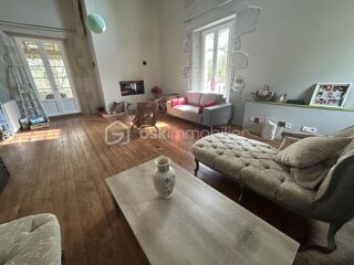  Propri�t�/ch�teau � vendre 15 + pi�ces 897 m�