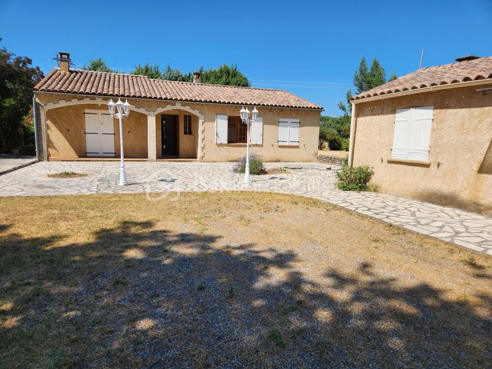 MAISON de PLAIN PIED sur un terrain plat de 1400m²