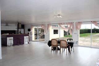  Maison � vendre 7 pi�ces 226 m�