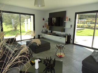  Villa à vendre 5 pièces 147 m²