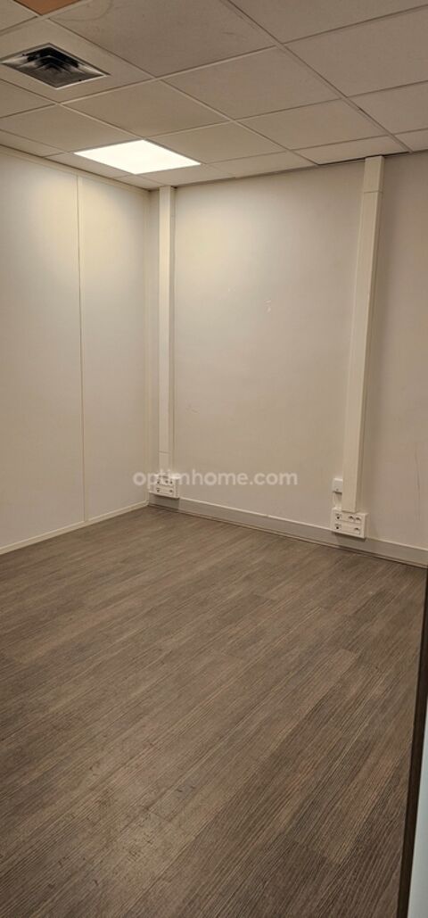 Bureau de 10m2 à louer à Cergy Préfecture 203 95000 Cergy