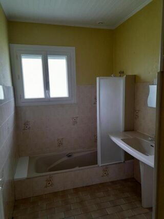  Appartement  louer 3 pices 80 m