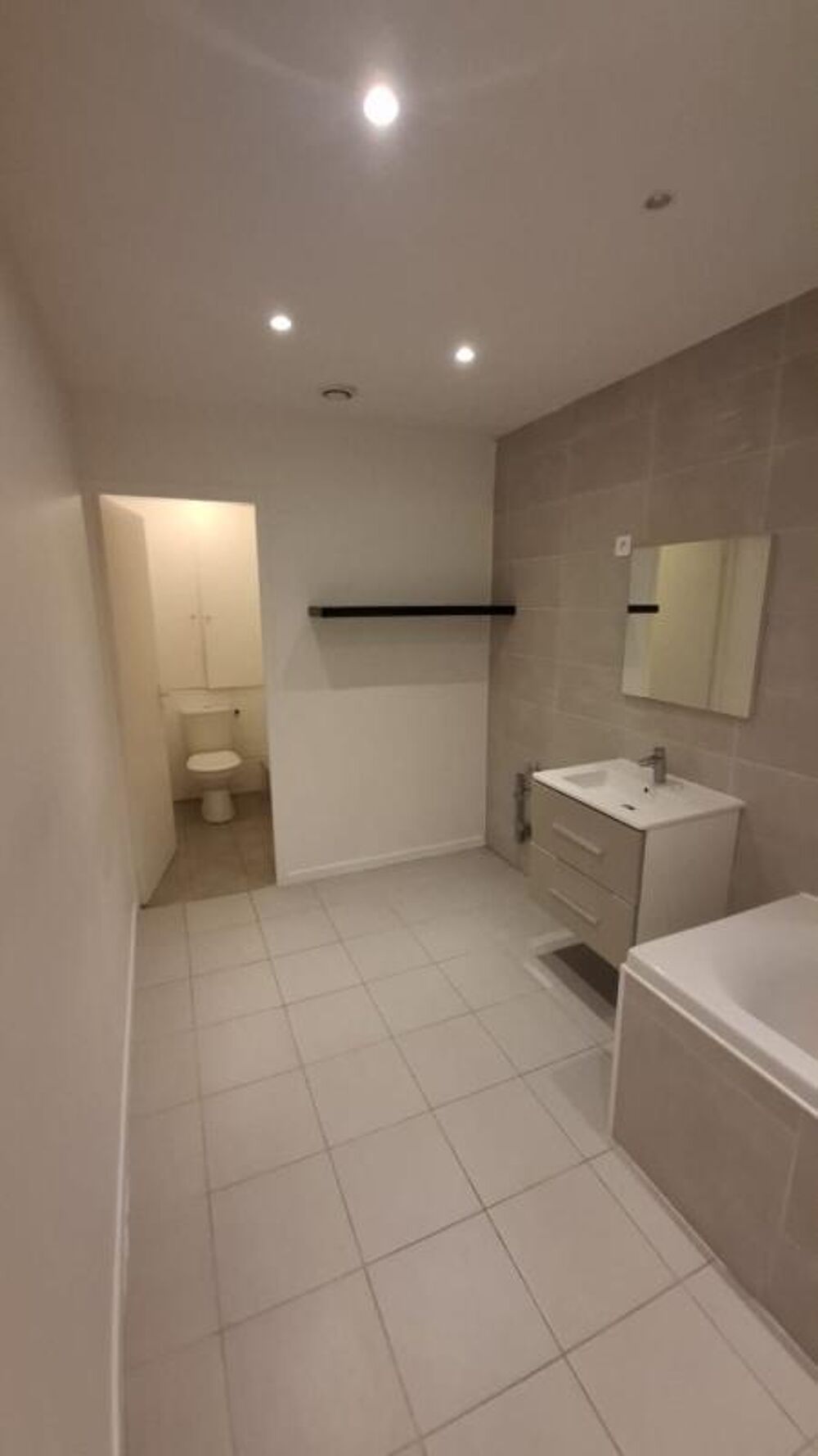 Vente Appartement Appartement 3 pièces à vendre à CARRIERES SOUS POISSY (78) Carrieres sous poissy