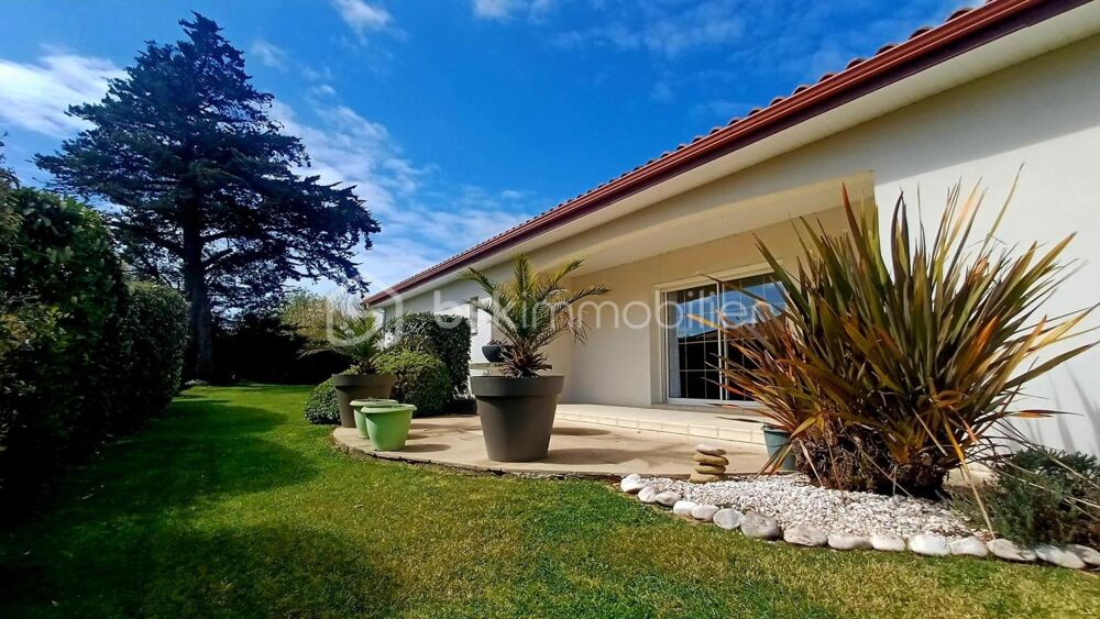 Vente Maison Maison spacieuse et confortable avec piscine entre le bourg et Bourgenay ! Talmont saint hilaire