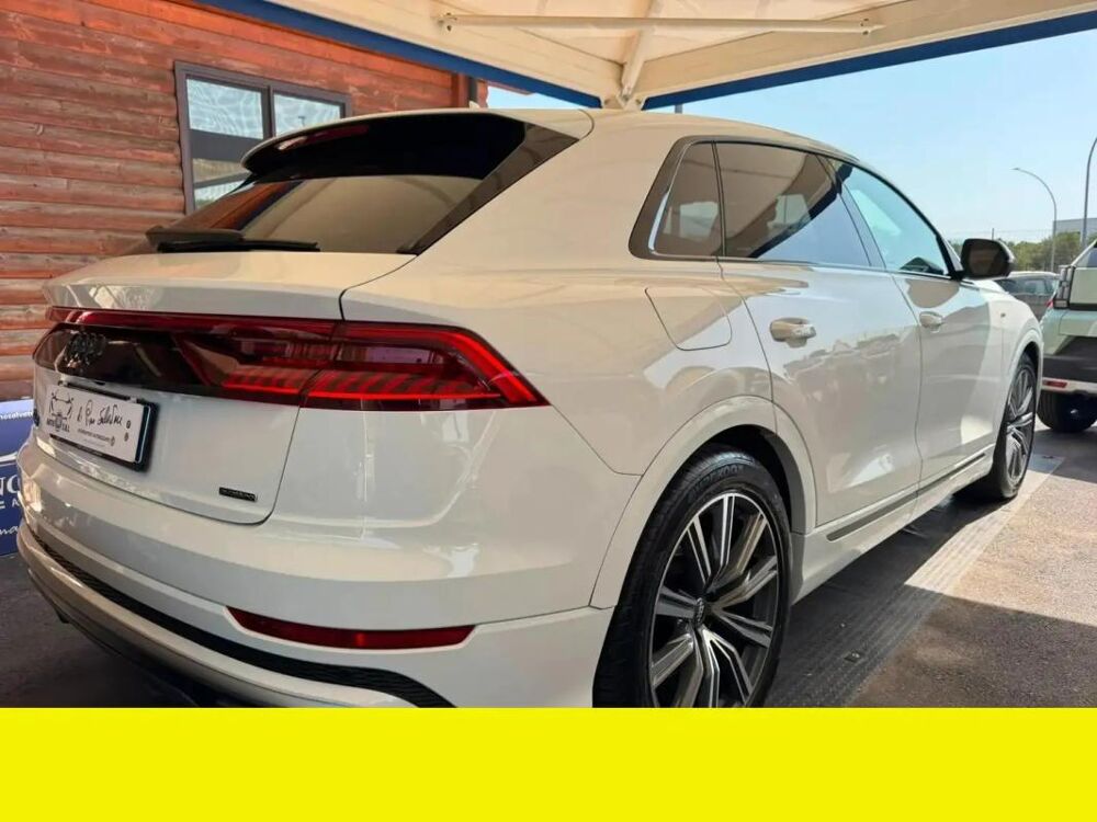 Q8 SUV Premium 2020 occasion 33000 Bordeaux