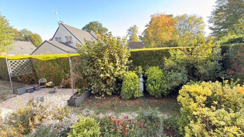 Vente Maison Maison 5 pièces / 120 m² / 369 000 EUR / GRESSY Gressy