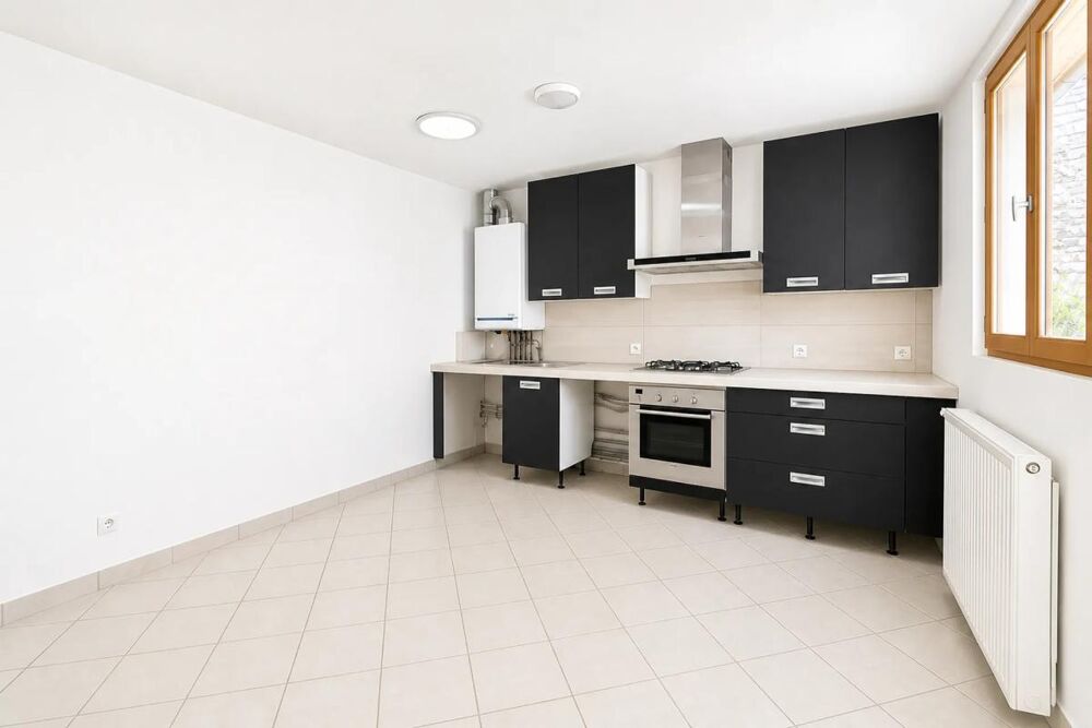 Vente Maison 2 pièces atypique au cœur du centre historique de Montfort Montfort l amaury