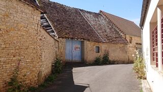  Remise / Grange à vendre 1 pièce 113 m²