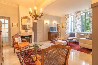  Maison à vendre 9 pièces 233 m²