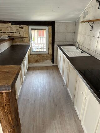  Appartement à louer 3 pièces 50 m²
