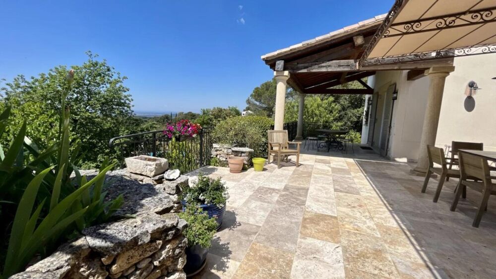 Magnifique Villa de standing avec vue à Venasque