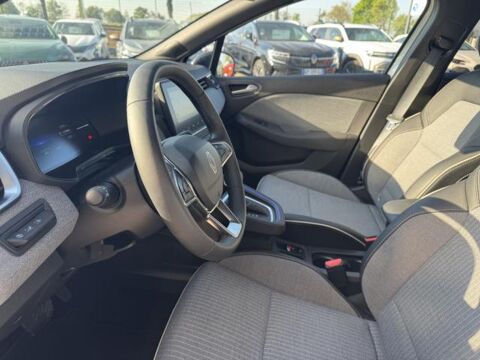 Clio V E-Tech hybride complet 145 ch GSR2 Techno 2024 occasion 42210 Bellegarde-en-Forez