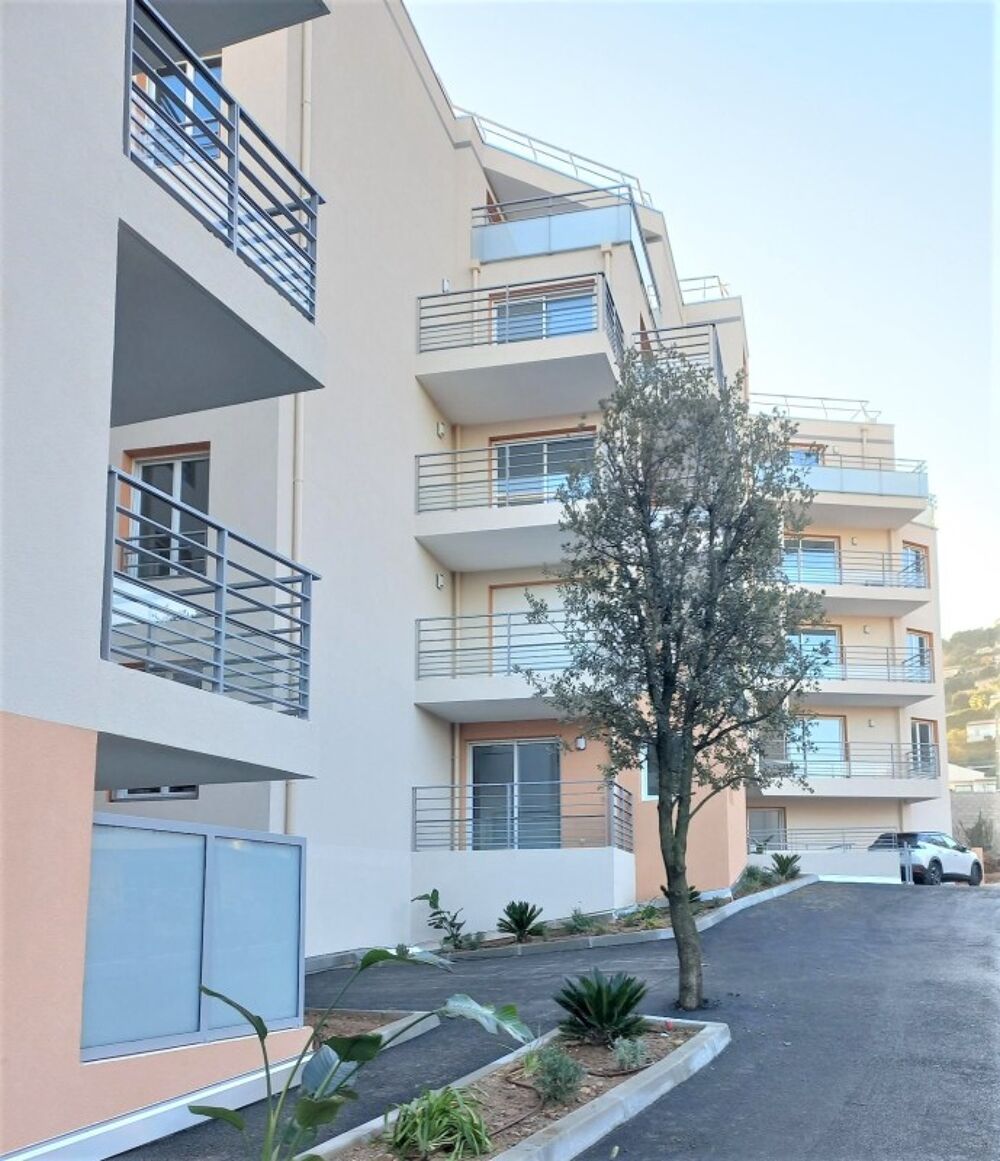 Location Appartement T3 avec parking et balcon à Cavalaire Sur Mer RESIDENCE VAL D'AZUR Cavalaire sur mer