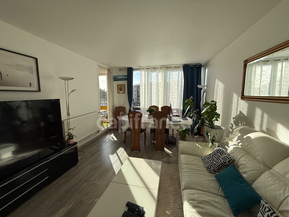 EAUBONNE  F4 de 71 m² avec 3 chambres, cave et parking