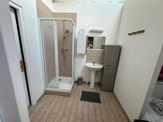  Appartement à louer 1 pièce 32 m²