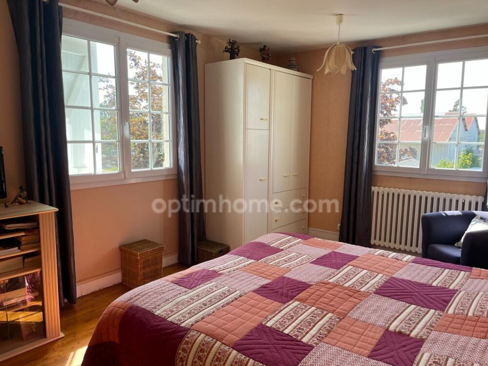 Vente Maison Maison de charme - 4 chambres - Beaux volumes - Garage 55m² - Mansle (16) Mansle