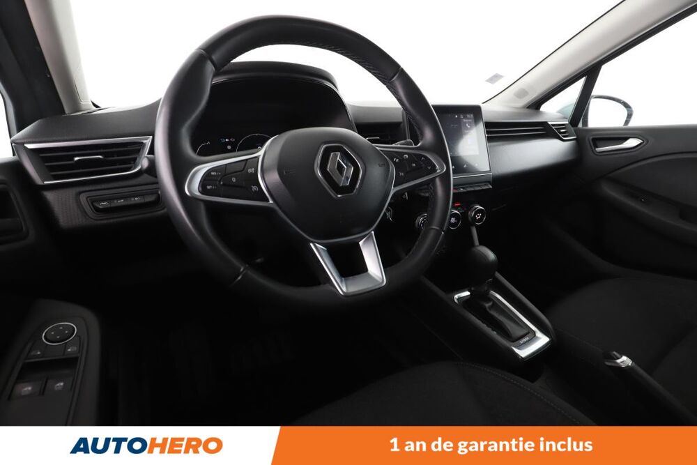 Clio 1.6 E-Tech Business 140 ch 2022 occasion 92130 Issy-les-Moulineaux