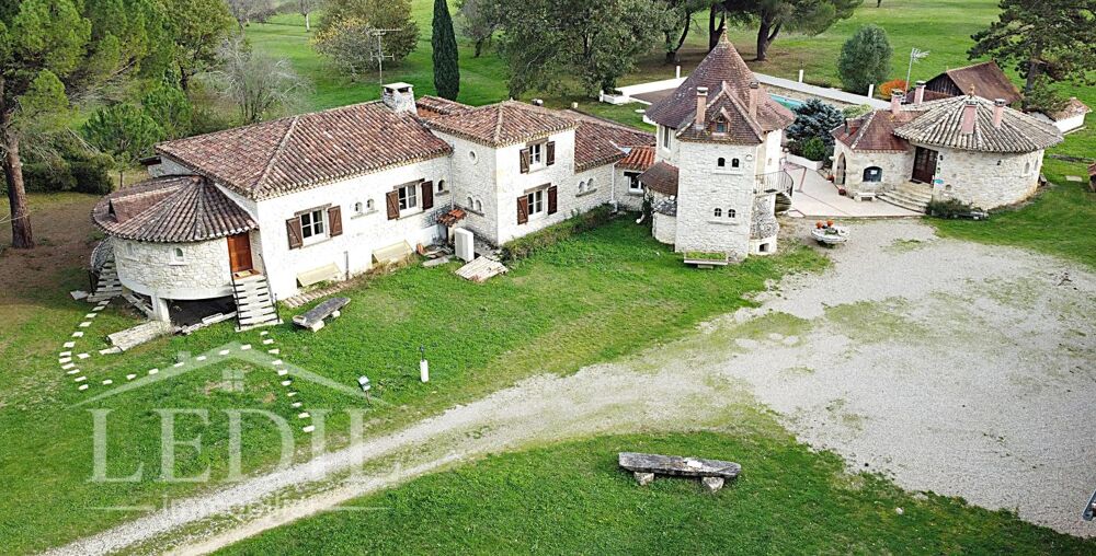 � vendre  Propri�t�/ch�teau Cast�ra-Verduzan (32410)