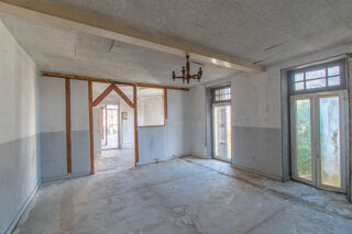  Immeuble � vendre 9 pi�ces 240 m�