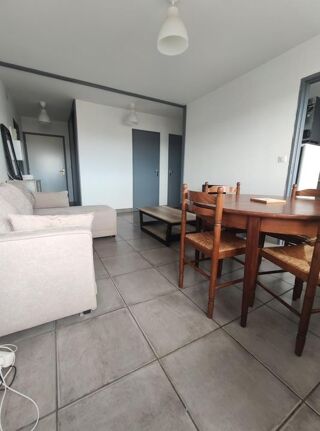  Appartement à louer 2 pièces 49 m²