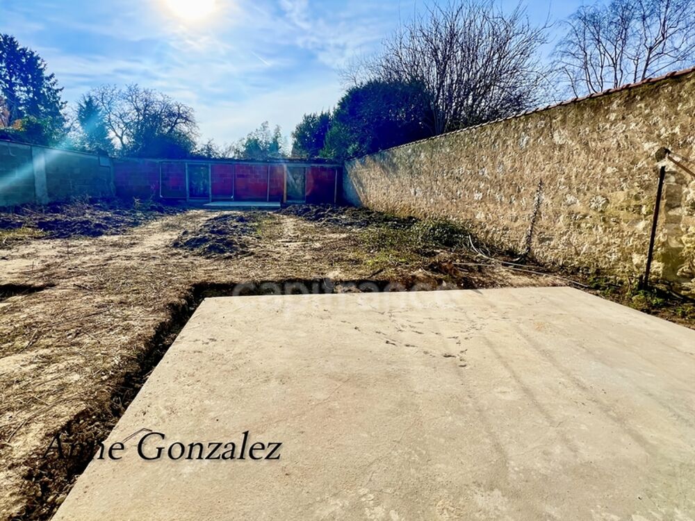 Vente Duplex/Triplex ORLEANS CENTRE, à vendre plateau d'appartement duplex de 122 m2 avec jardin de 97 m2 et place de parking et/ou garage box de 25m Orleans