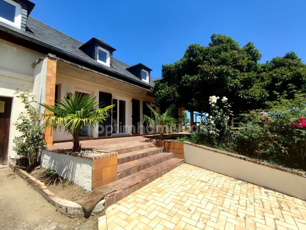Maison 8 pièces 204 m² à Tilhouse
