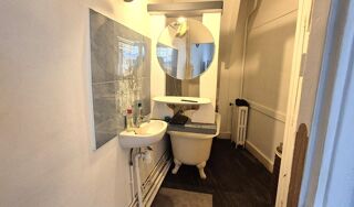  Immeuble � vendre 10 pi�ces 202 m�