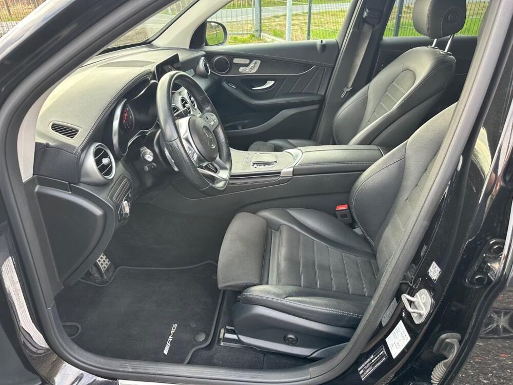 Classe GLC 300 4MATIC AMG Line – LED Chauffage Stationnaire Attelage 2020 occasion 33000 Bordeaux