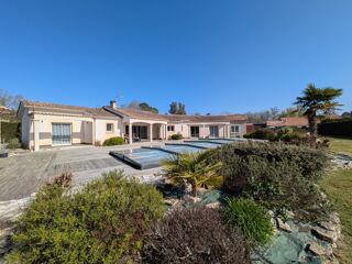  Maison � vendre 6 pi�ces 200 m�