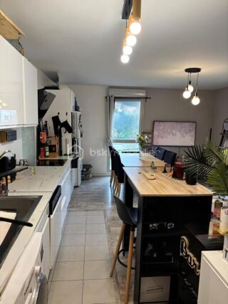  Appartement � vendre 4 pi�ces 74 m�