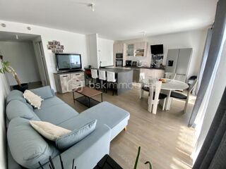 Appartement  vendre 4 pices 74 m