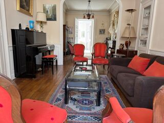  Maison à vendre 11 pièces 295 m²