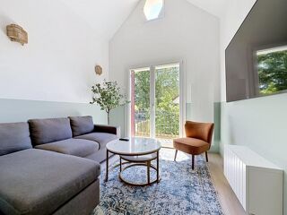  Immeuble à vendre 8 pièces 117 m²