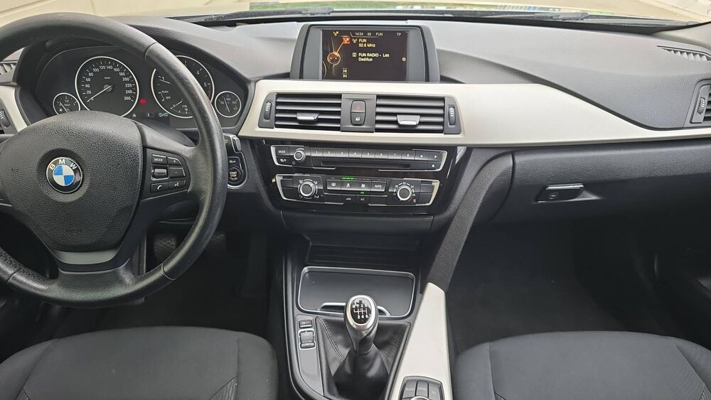 S&eacute;rie 3 Touring 316 d 116 Lounge 2016 occasion 83600 Frejus
