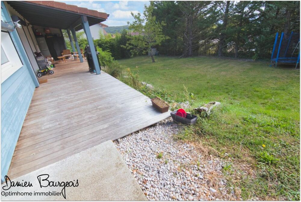 Vente Maison Maison individuelle avec grand jardin au cœur de Gex – Calme et potentiel d'extension Gex