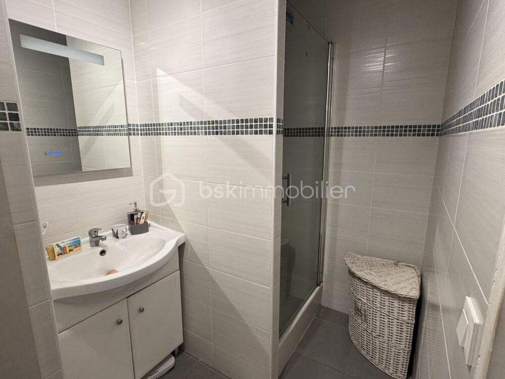 Vente Maison MAISON DE VILLAGE 2 PIÈCES – ENVIRON 45 M² – 3 NIVEAUX – PROXIMITÉ CENTRE-VILLE – FAÇADE RÉNOVÉE Lezignan corbieres