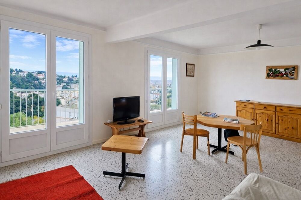 À vendre  Appartement T3 de 70m² terrasse avec vue dégagée, garage fermé et cave  Nice 06100 secteur Henry Dunant