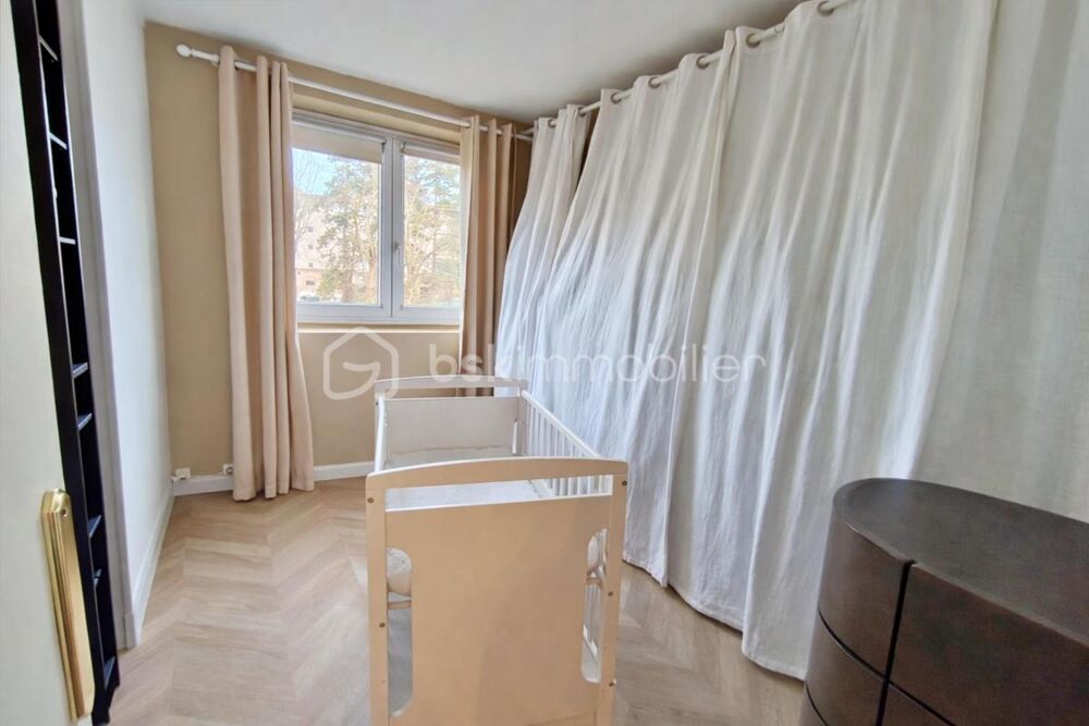 Vente Duplex/Triplex Duplex familial 4 pièces de 80 m² Versailles