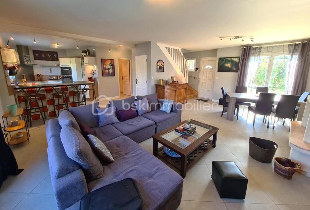 Vente Maison SUPERBE MAISON FONCTIONNELLE AVEC SOUS SOL TOTAL Sainte genevieve des bois
