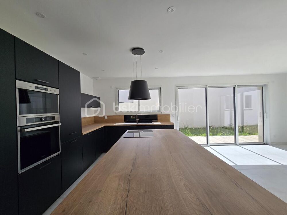 ? Maison neuve 2025  À moins de 10 min des plages  116 m²