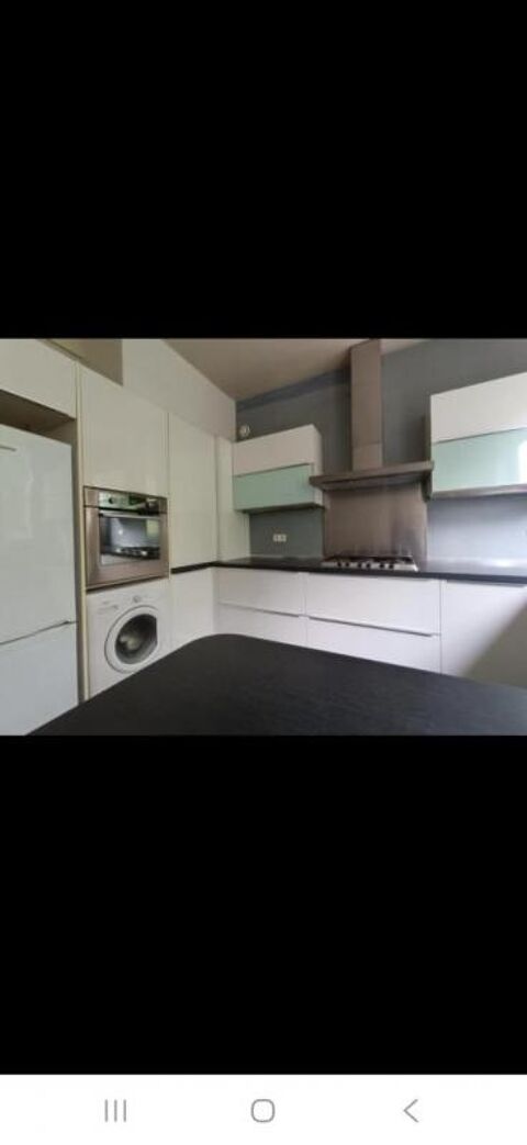  Appartement � louer 6 pi�ces 150 m� Montreuil