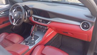 Stelvio MY19 2.2 210ch Q4 BVA8 Turismo - Automatique Toit ouvrant 2019 occasion 50250 La Haye
