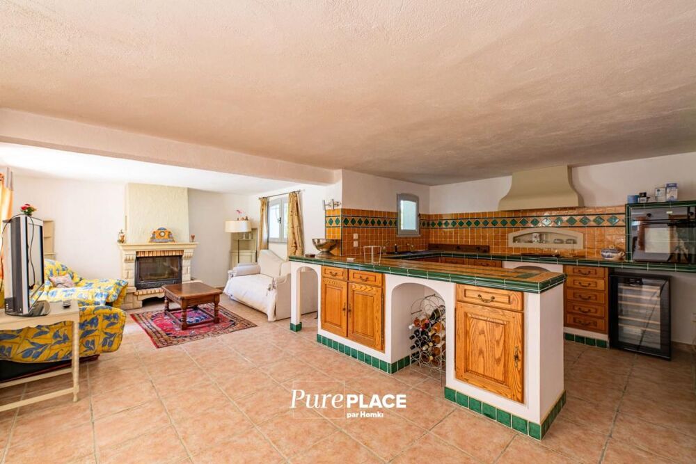 � vendre  Maison Saint-Rapha�l (83700)