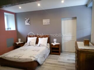  Maison � vendre 8 pi�ces 280 m�