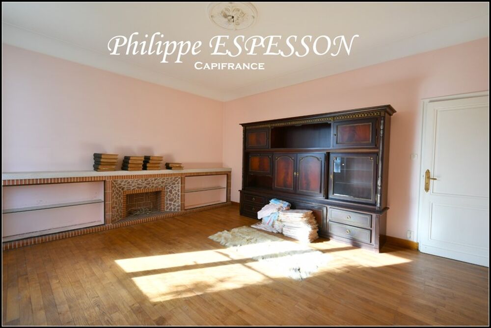 ENSEMBLE IMMOBILIER DE 1326 M2 AU COEUR DE MARMANDE (47)