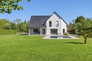  Maison � vendre 7 pi�ces 234 m�