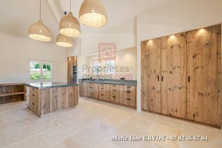  Maison � vendre 8 pi�ces 300 m�