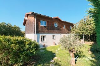  Maison  vendre 11 pices 216 m