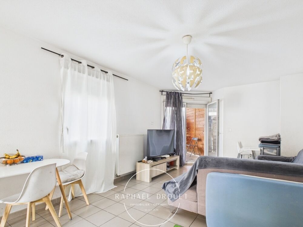 Vente Appartement MARSEILLE - SAINT LOUIS - APPARTEMENT T3 – DEUX BALCONS – PARKING EN SOUS SOL Marseille 15